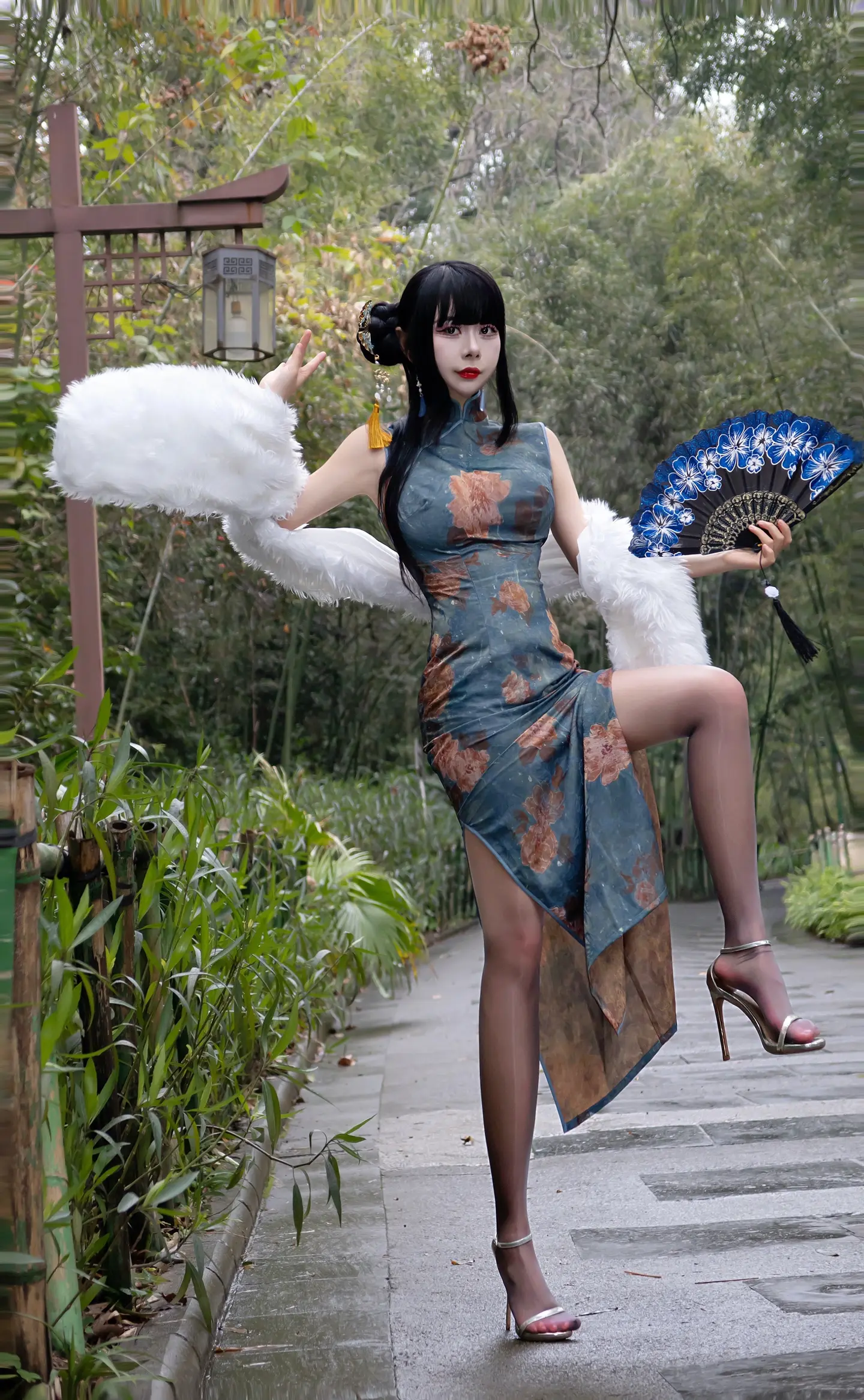 须知少年凌云志 曾许人间第一流