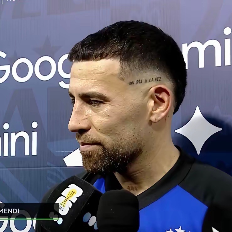 尼古拉斯·奥塔门迪聊梅西的领导力🐐：“莱奥让我拿着（某物），我惊了。他本可再进