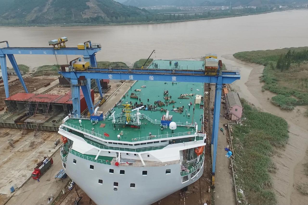 2万度电跑90海里，值不值？你见过万吨巨轮不烧油的场景吗？

4月15日，全球最