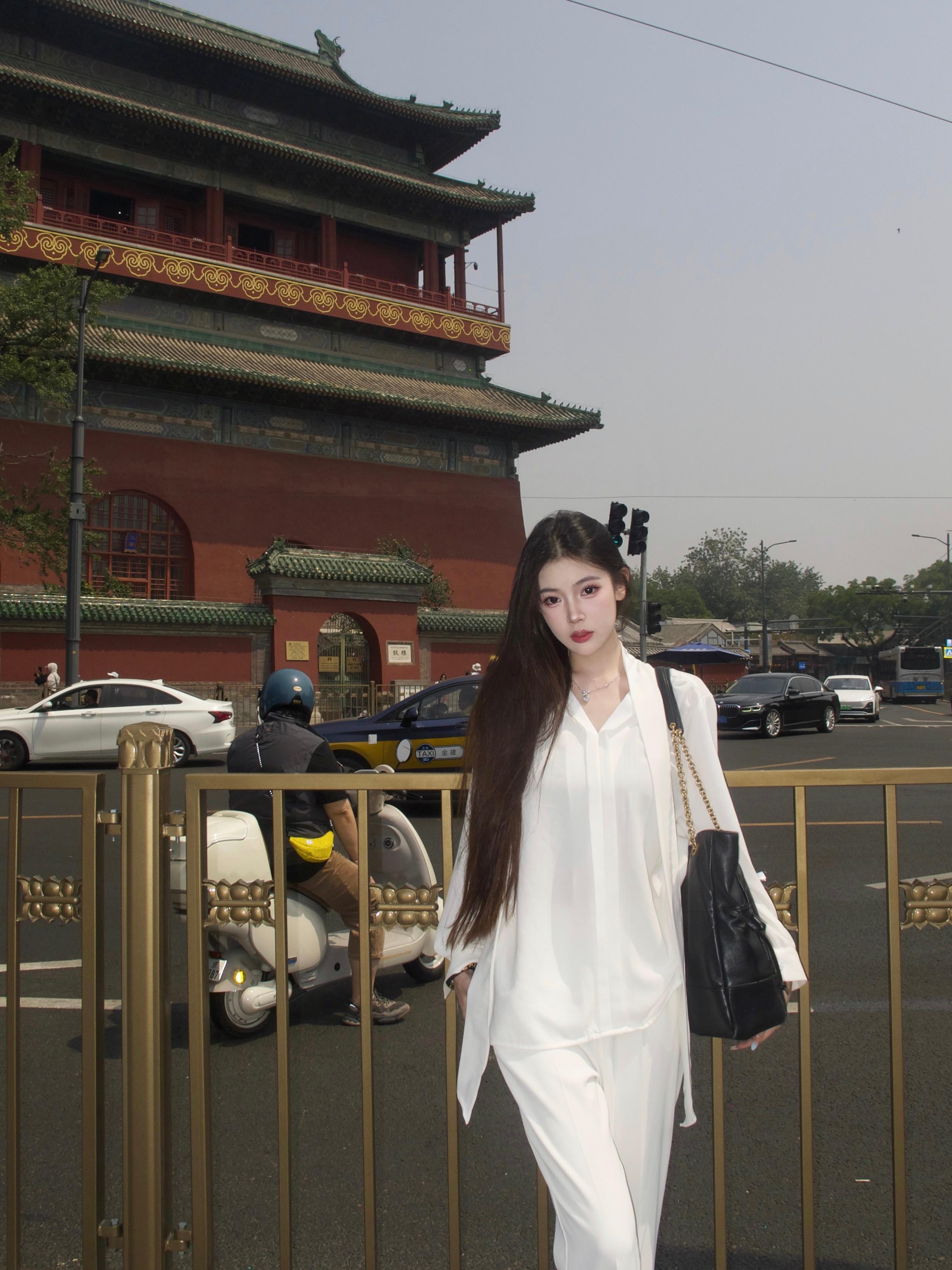 出差北京 回去那天顺路去旁边什刹海逛了逛思绪一下子拉回两年前在北京实习的那段日子