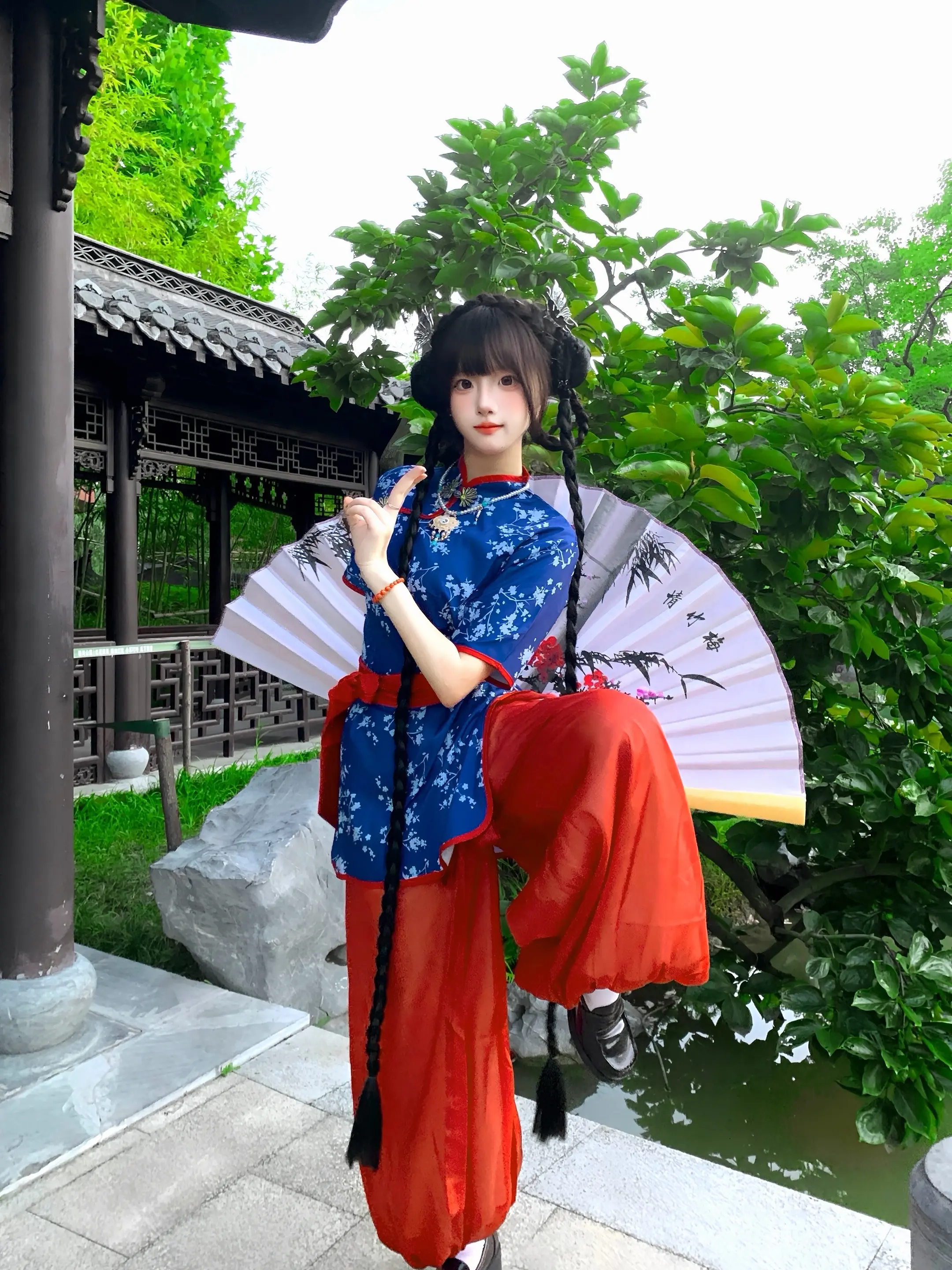 “想学功夫修炼仙术 先过我这关”小小中华娘在此～
