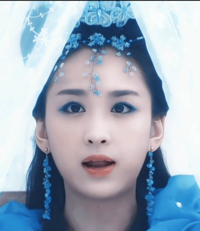#穆婷婷白月光回国#这谁能分得清以前和现在啊！是真的白月光[羞嗒嗒] ​​​