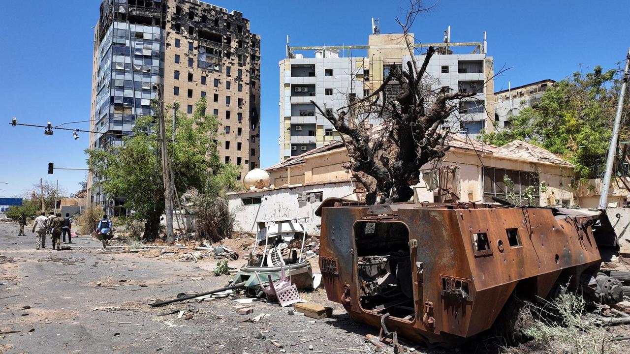 世卫组织称苏丹幼儿园和医院遭袭致63名儿童死亡