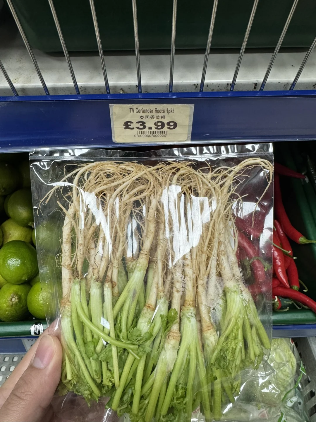 香菜根居然4磅，比香菜还贵？谁能懂？？？