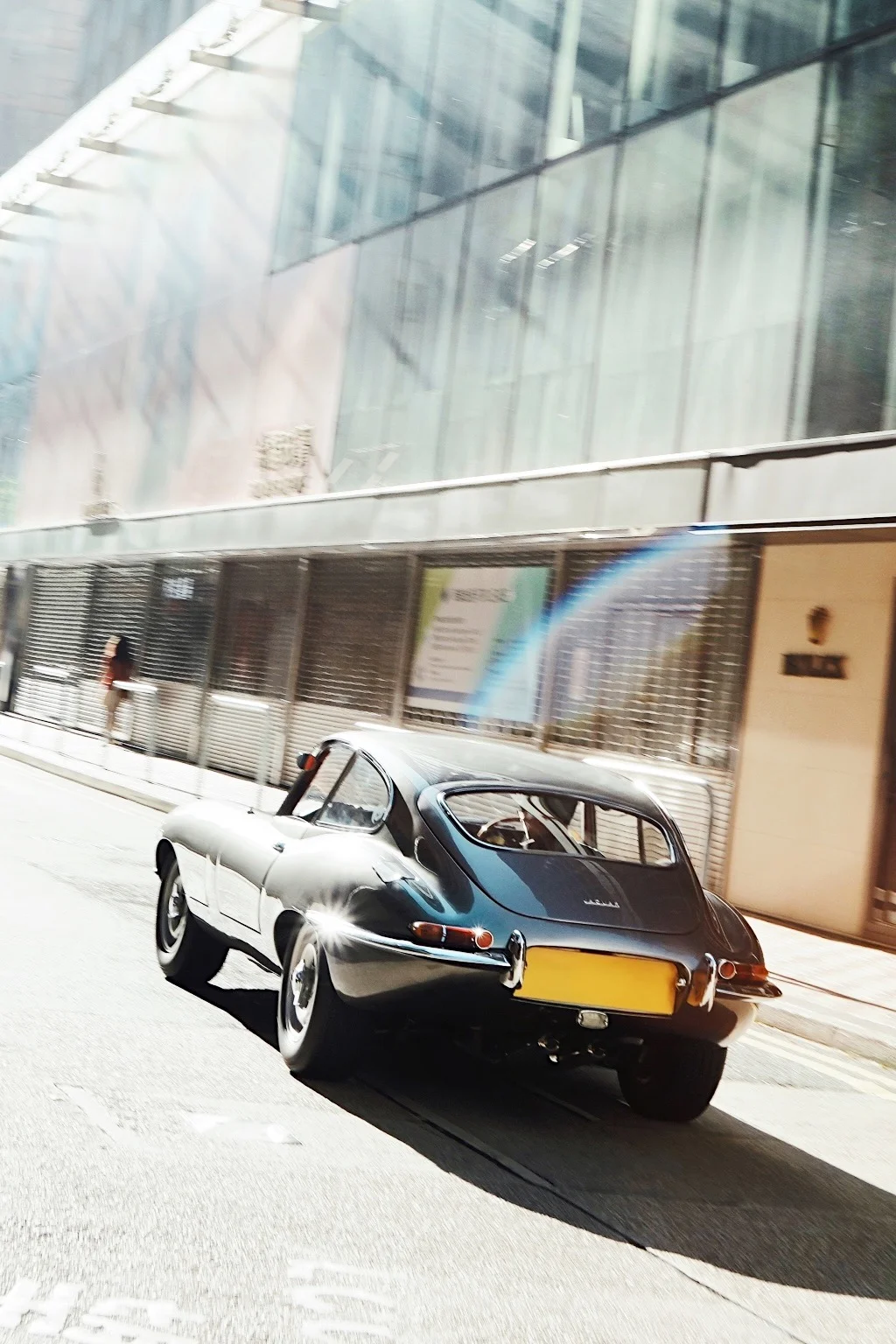 香港夏天的背影