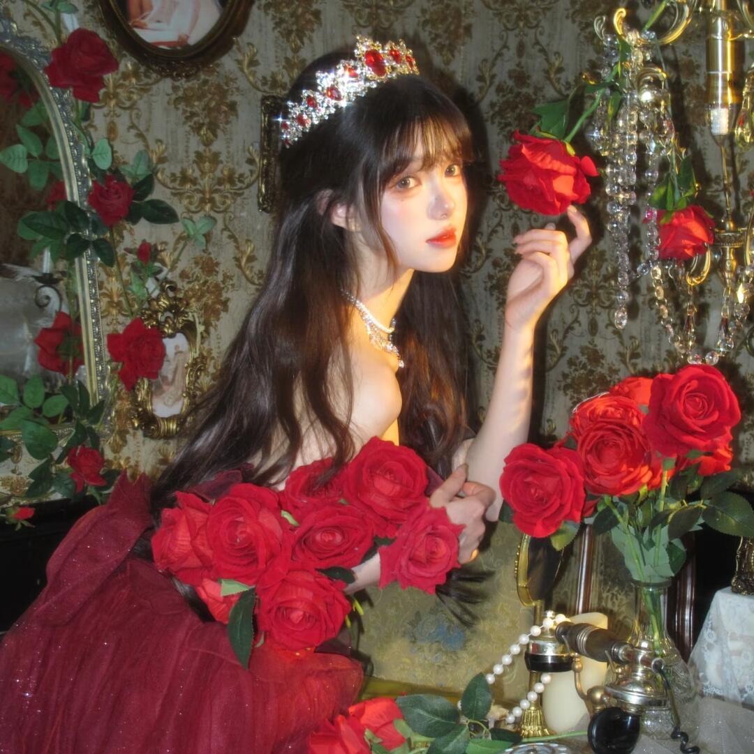 红色系女头｜女生头像｜愛是萬蝶振翅ઇଓ🌹 