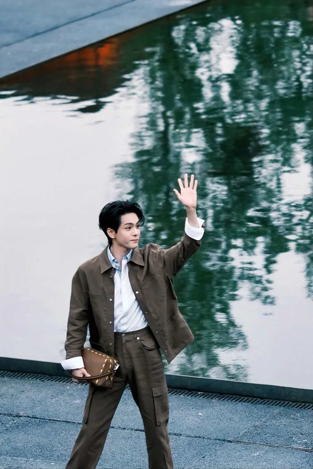 景德镇陶溪川曾舜晞fendi活动直拍
