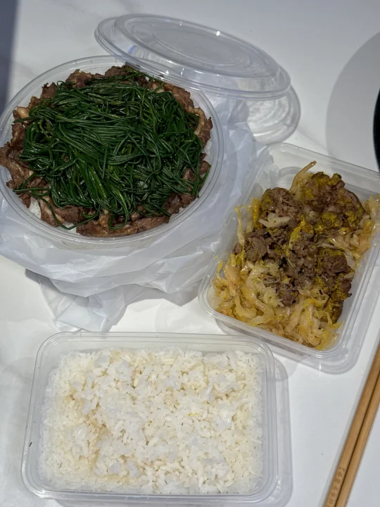 谁从深圳给我打包一份这个啊啊！！！！