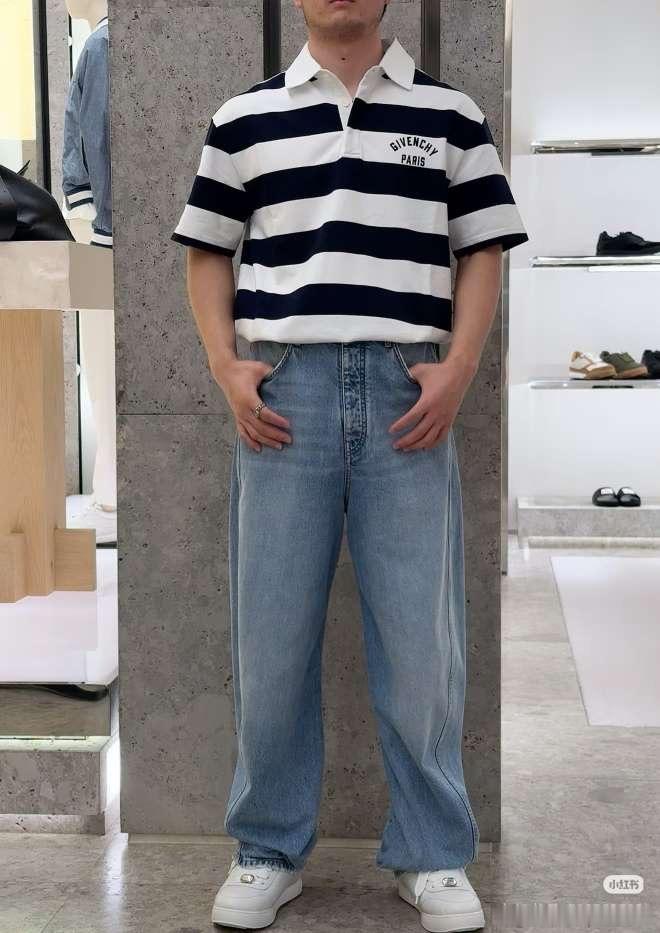 投：团舞台1上身Givenchy26早秋系列 
