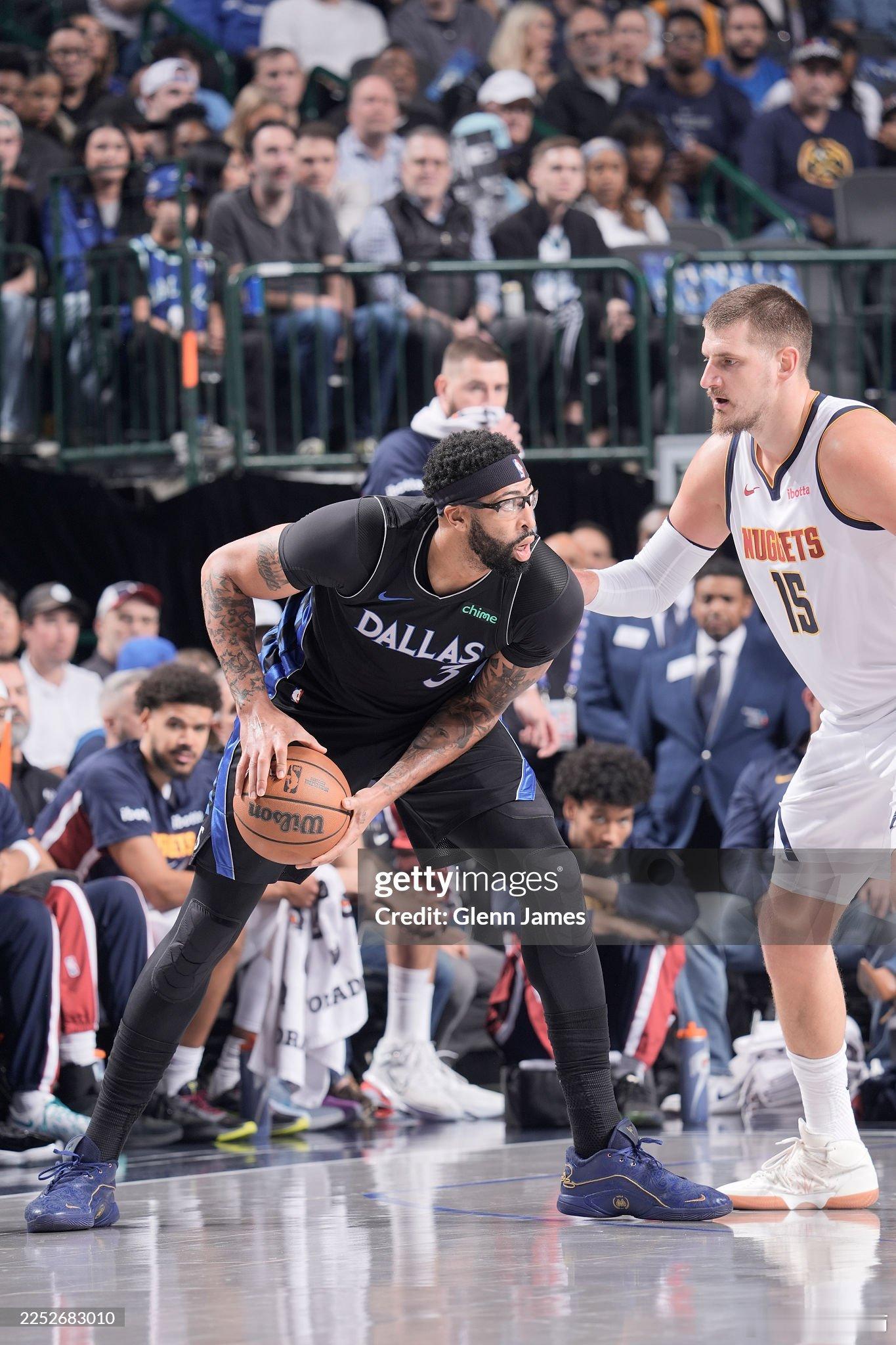 MFFL 今天戴维斯得到31分9篮板4助攻3抢断，投篮19投12中，三分2投1中