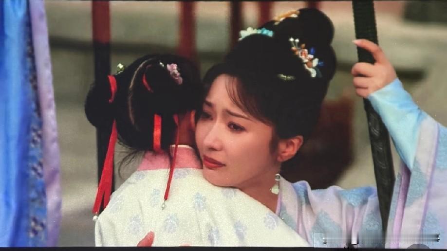 灵魂疑问：卫家遗孀为啥主动弃子跑路？
 
卫韫袭爵后，卫家遗孀竟主动放弃孩子、独