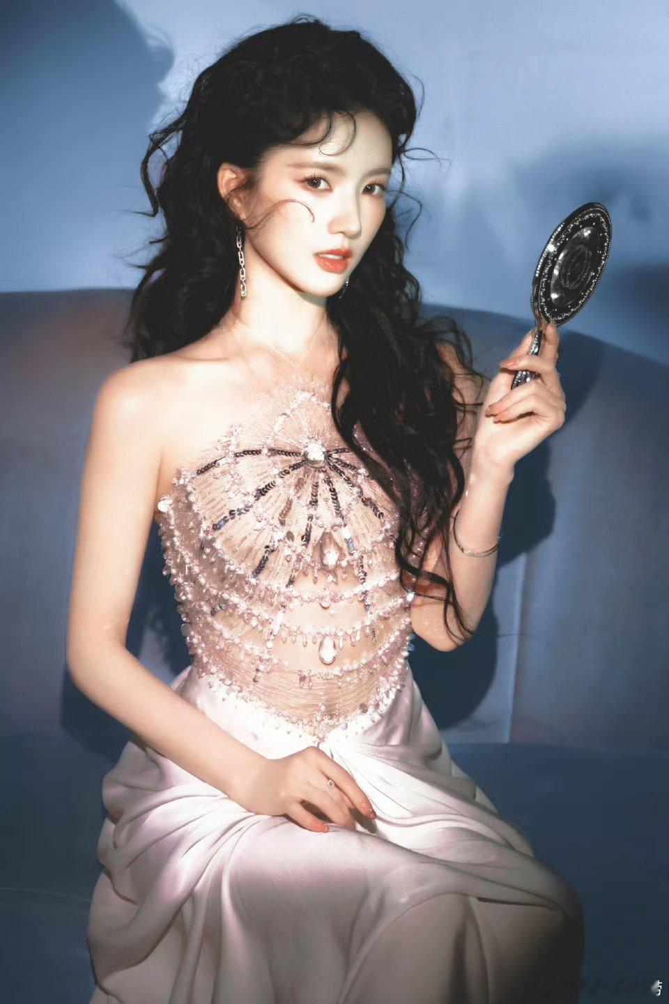 孔雪儿刘些宁是不是所谓的天选对家啊？ 