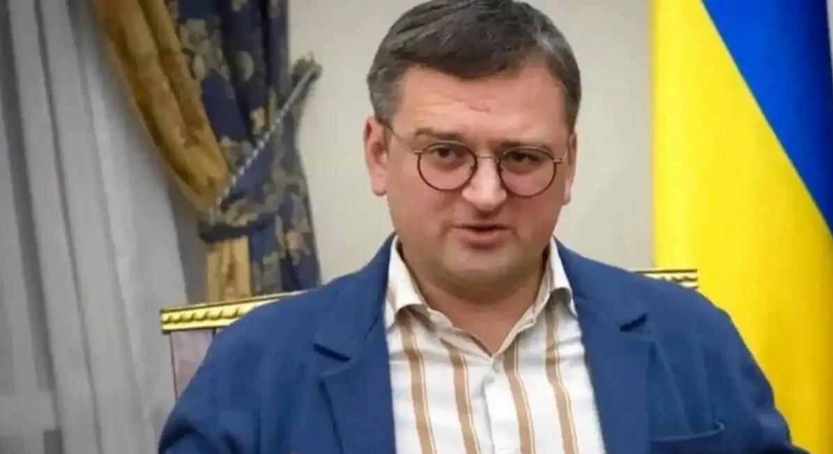 乌克兰前外长库列巴在1月12日接受《乌克兰真理报》采访时说“2026年无结束战争