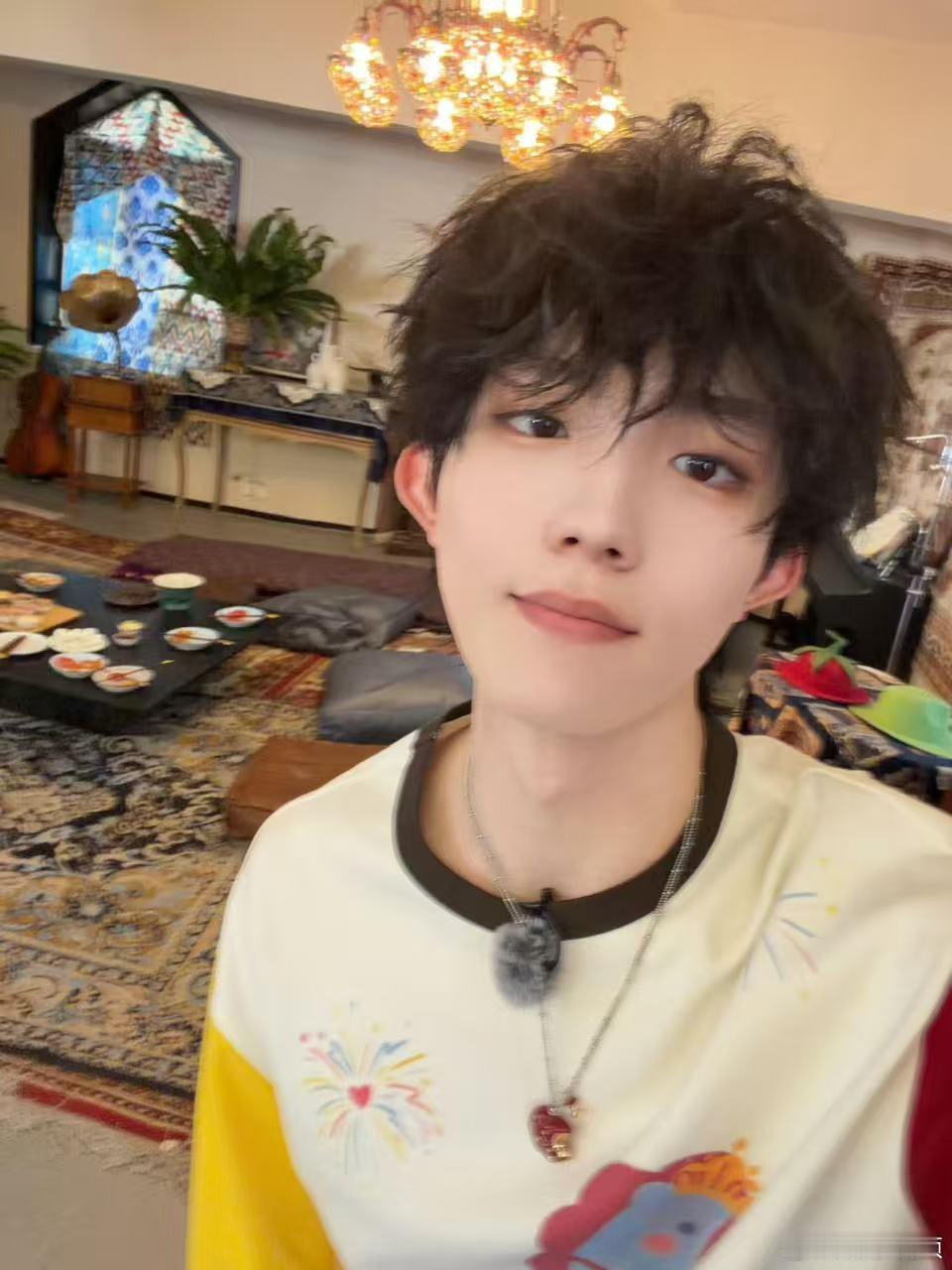 苏新皓说看到彩虹要许愿苏新皓就这样萌萌的爱着这个世界许愿二开铲丝都能中??苏新皓
