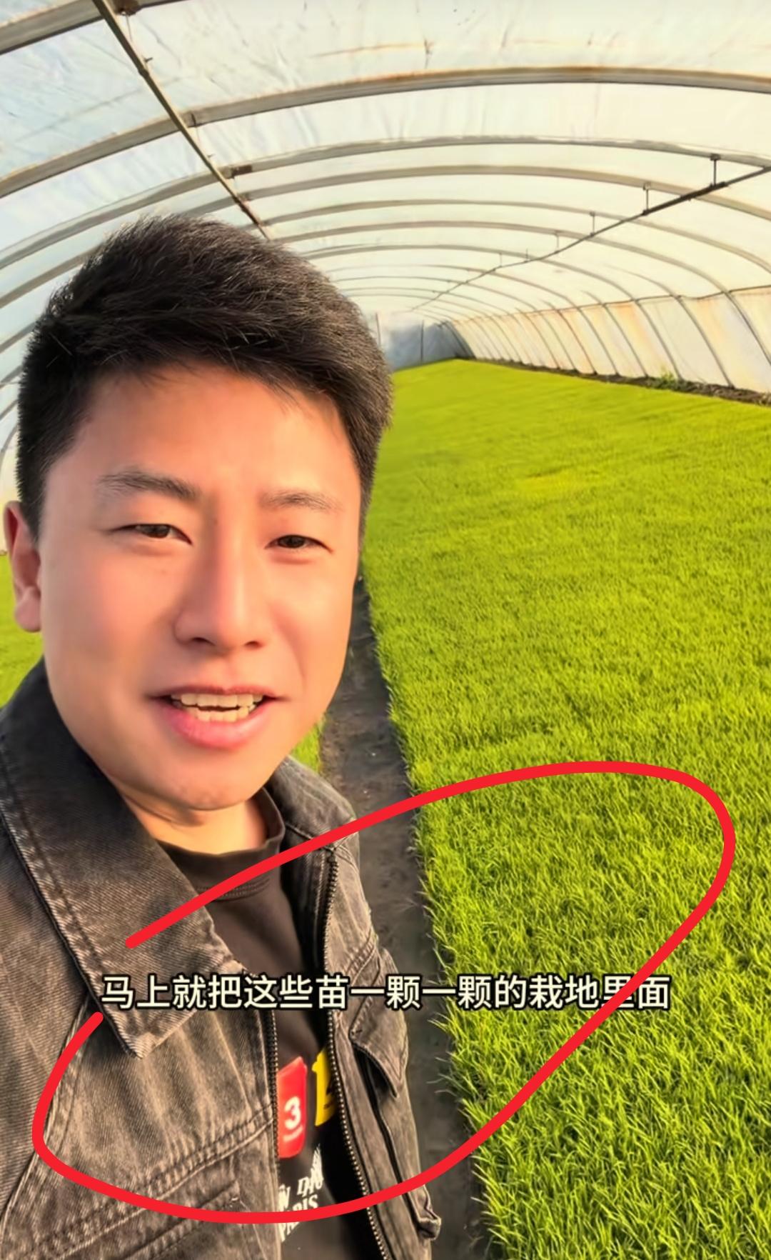 瓢瓢已经很难再回北京上班了，原因很简单
不是因为能力不够，也不是因为年纪大
而是