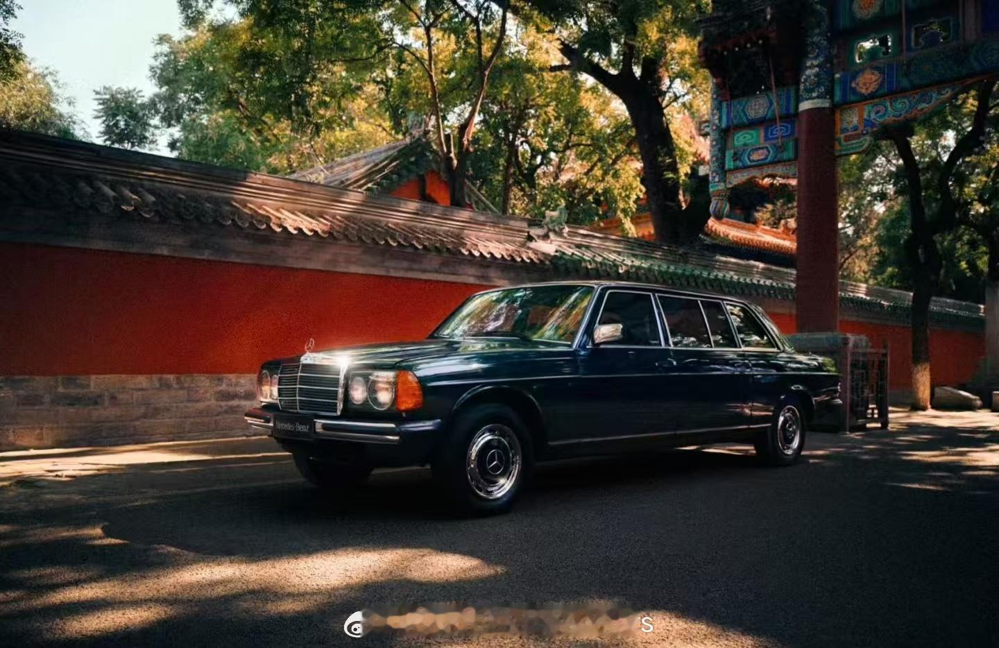 每日一车 中国最早的合资豪华车——一汽奔驰V123，尊！ ​​​