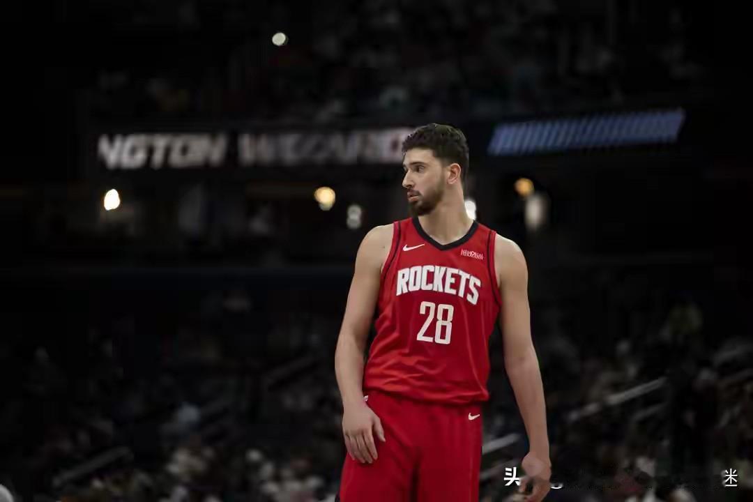 火箭休赛季考虑送走申京！！！