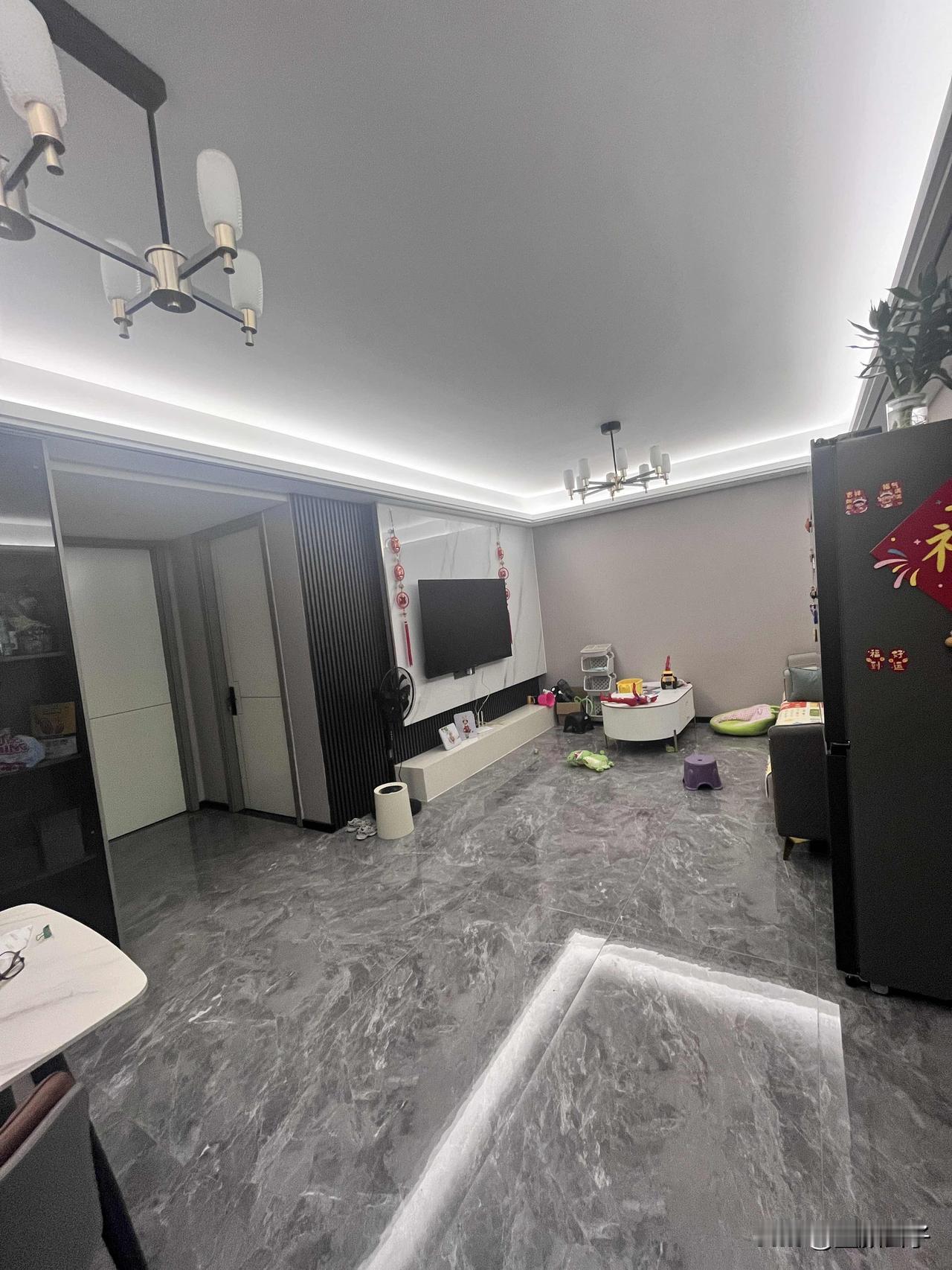 原来希望你过得好的，真的是陌生人，平时玩得好的朋友却是嫉妒了！

努力了几年，再