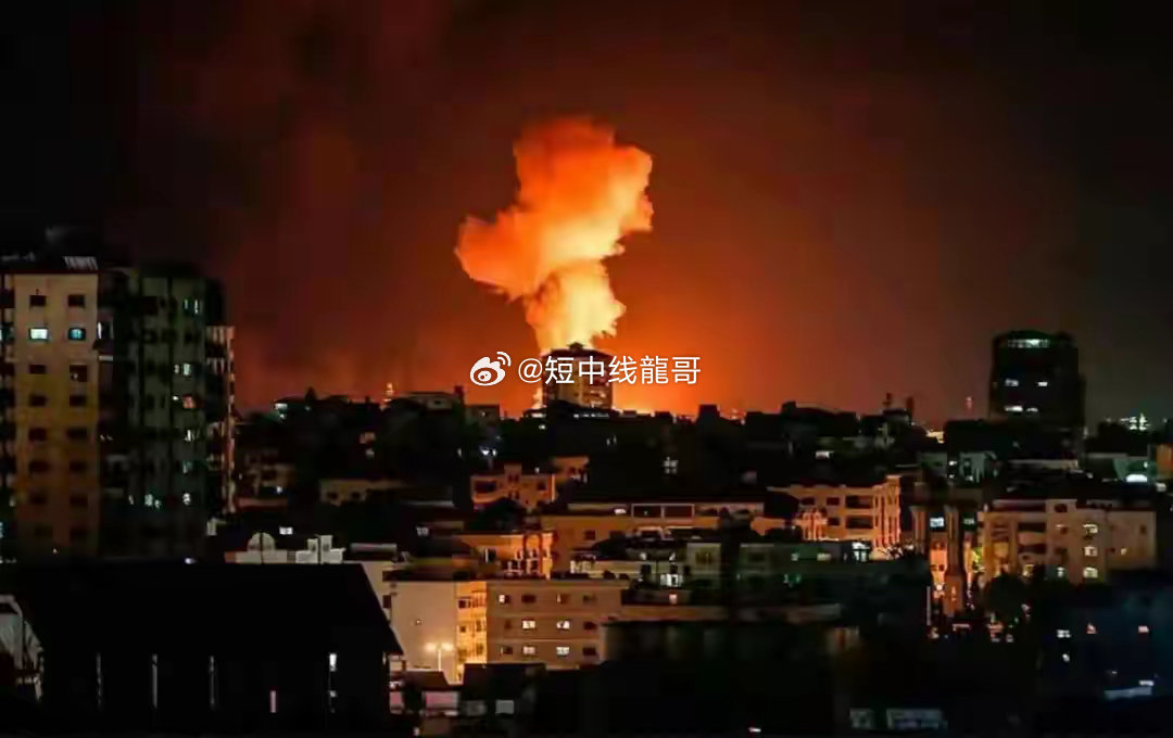 美军空袭伊朗布雷装置，约旦基地随即遭报复，特朗普的红线成摆设霍尔木兹海峡的控制权
