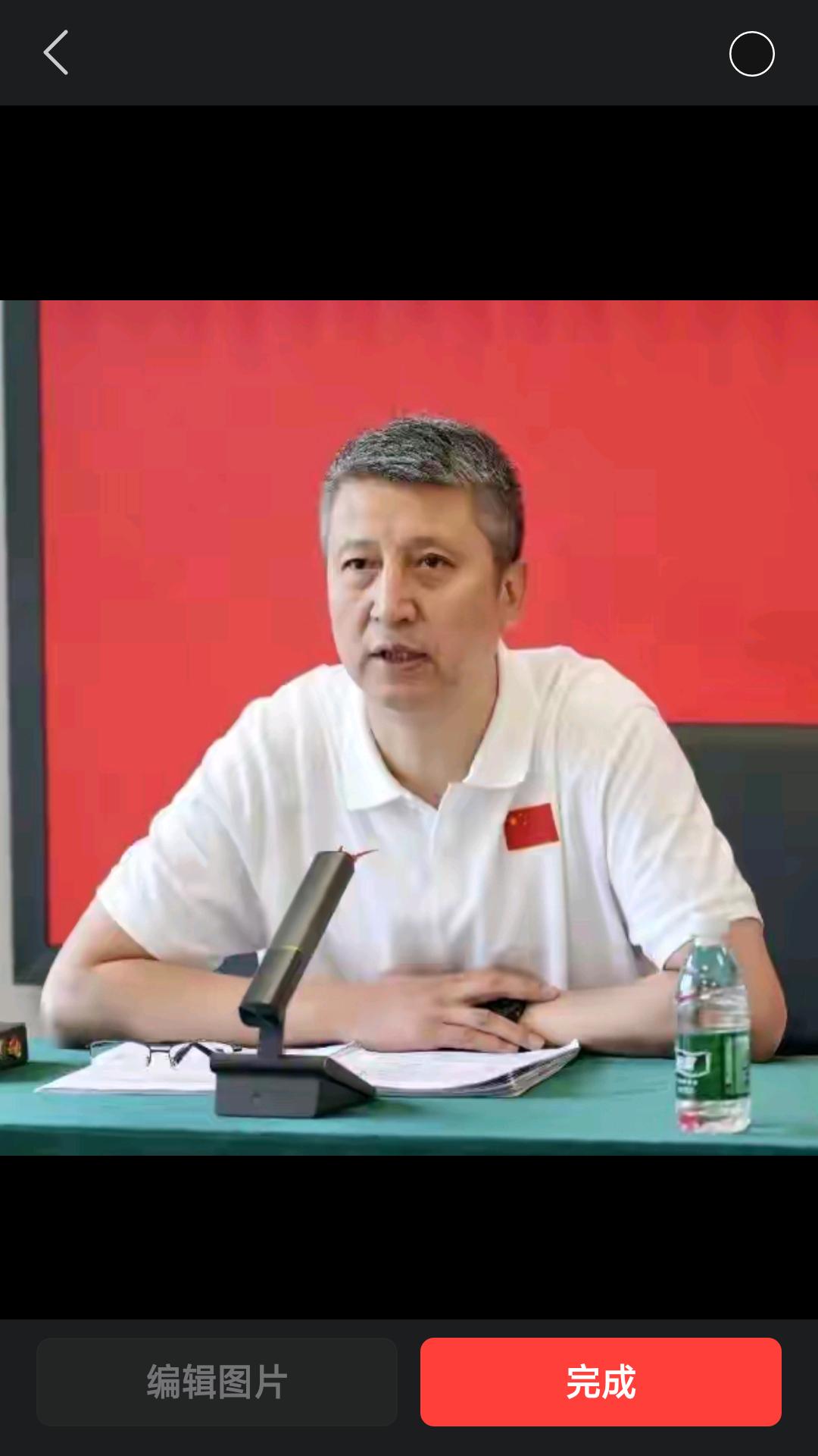 【中国男篮集训全面展开，男篮将士全力备战世预赛第三窗口期比赛。】据央视网消息，昨