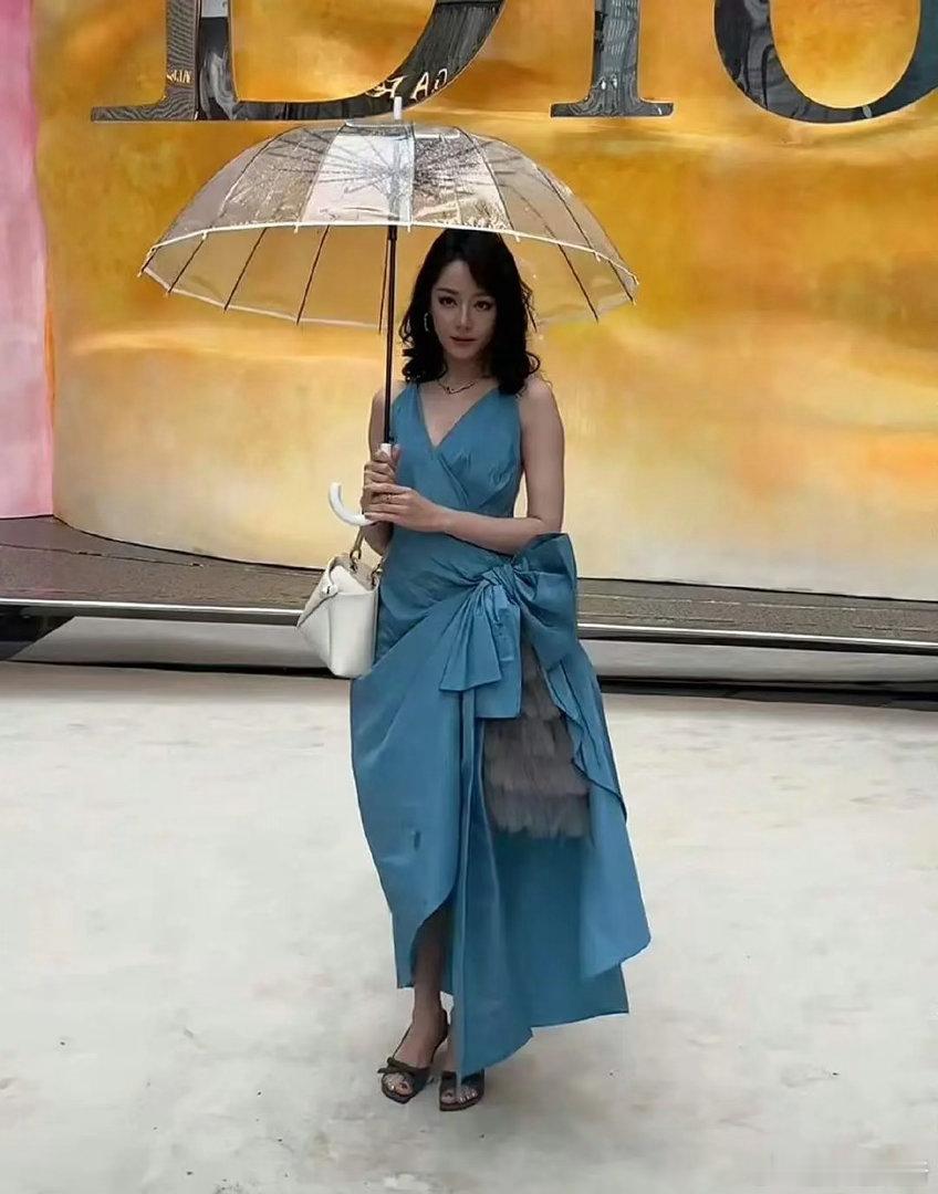 迪丽热巴最近的状态好像真的怪不了化妆师啊 