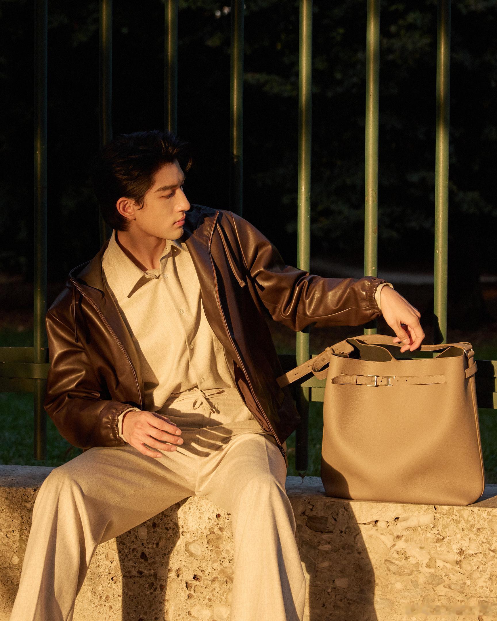孙政 × TOD'S 2027春夏大秀造型图集 📸米兰时装周春夏时装周