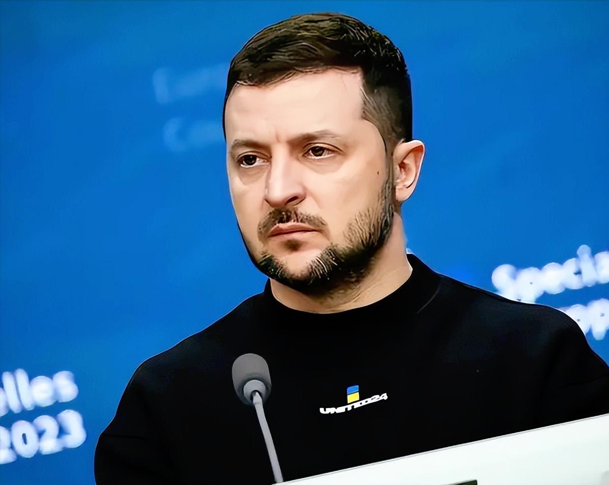 俄乌和平谈判这是要变天了，泽连斯基直接官宣大动作，美国当初抛出的28点和平计划被