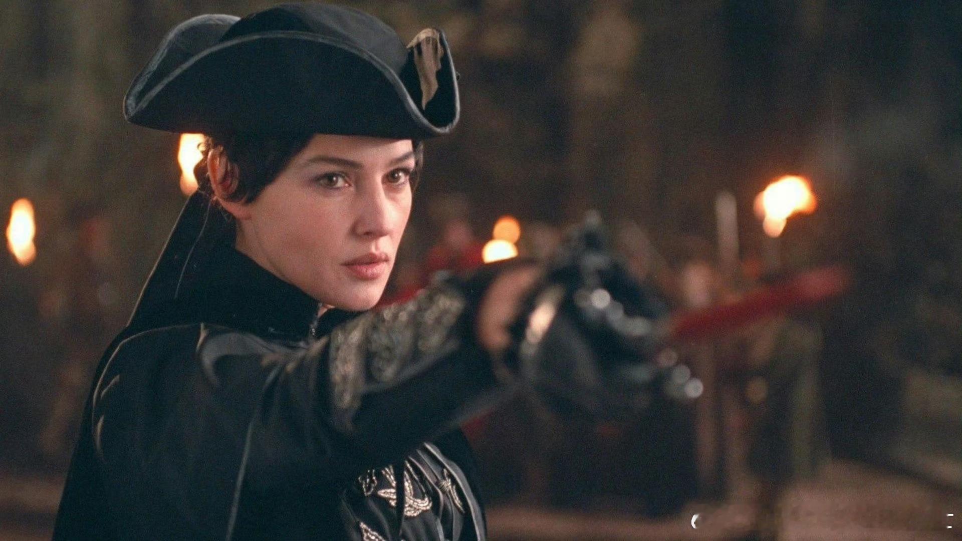 不贪快钱、不碰杠杆、守住能力圈、用闲钱+耐心赚企业成长的钱，纪律比预测更重要。 