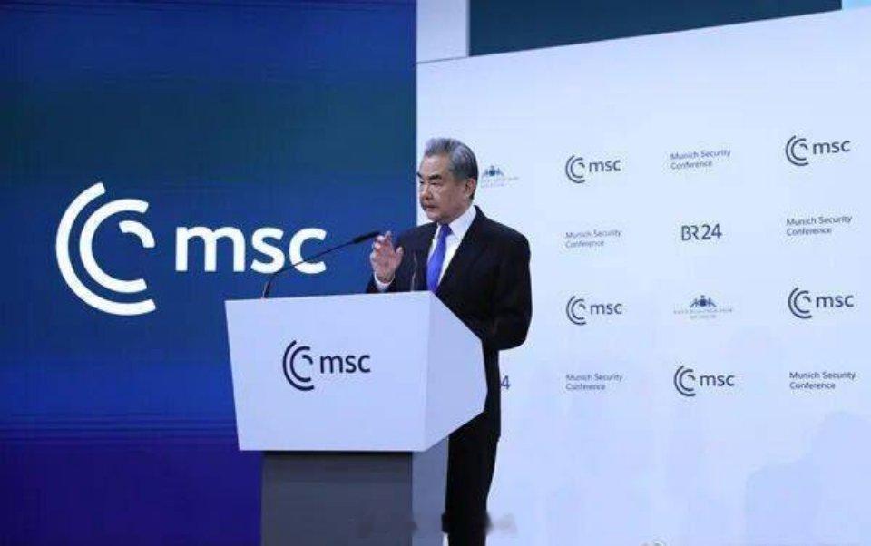 被王毅痛斥后日本急了日本近期的挑衅行径早已突破底线。高市早苗政府将“台海有事”与