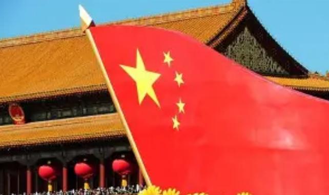 一位知名学者说：只要我们守住国境线，不允许外来人口大量涌入，等人口降到5亿之后，
