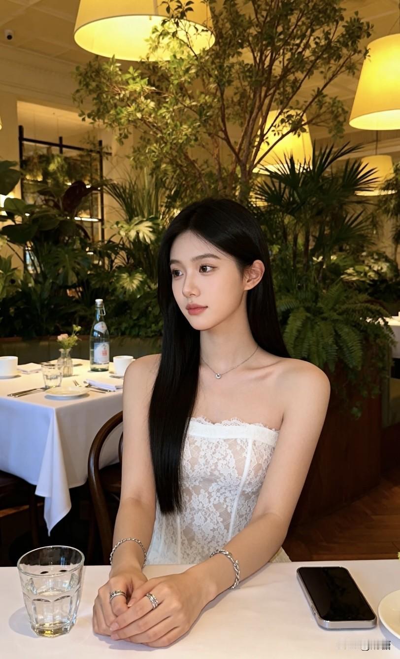 说出来你可能觉得反直觉，但男人的真心，从来只会留给自己实打实投入过金钱的女人。