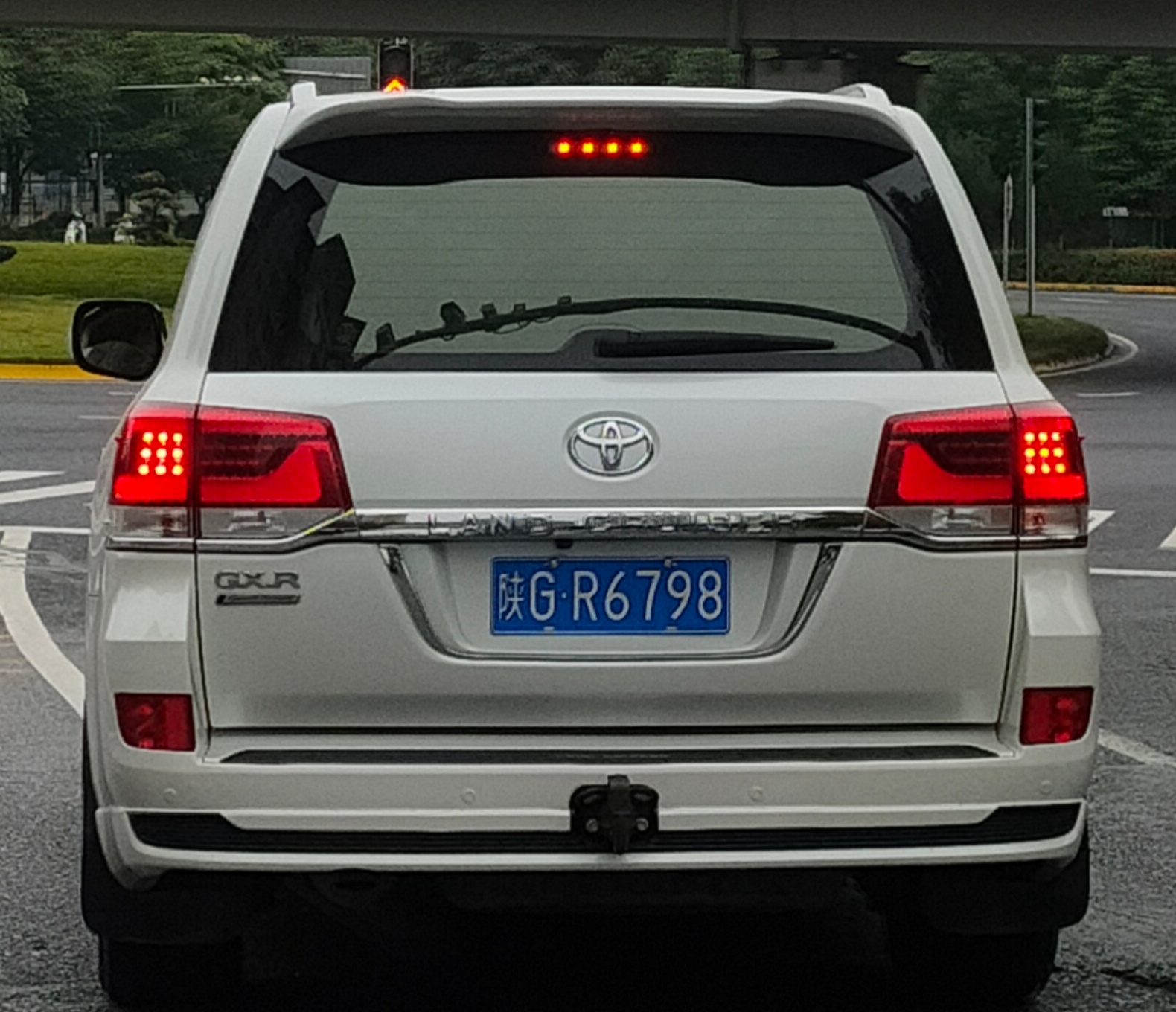 全球车牌[超话] 陕GR6798丰田陆地巡洋舰  ​​​