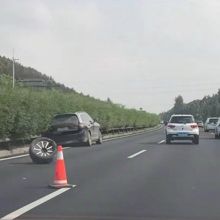 有一种技术叫什么《丢轮保命》？ ​​​