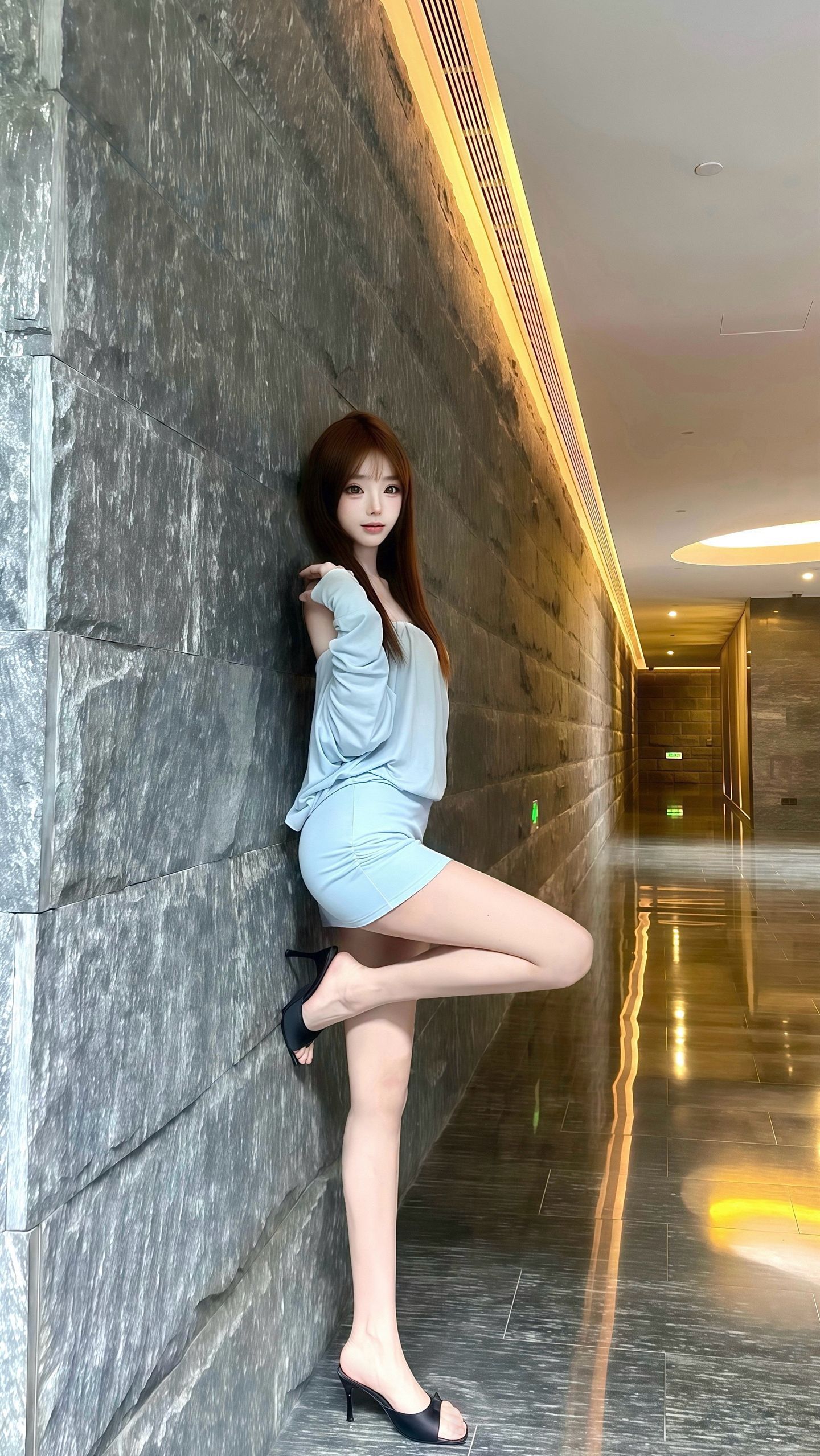 你说我脚好小 我说踩你脸正好 