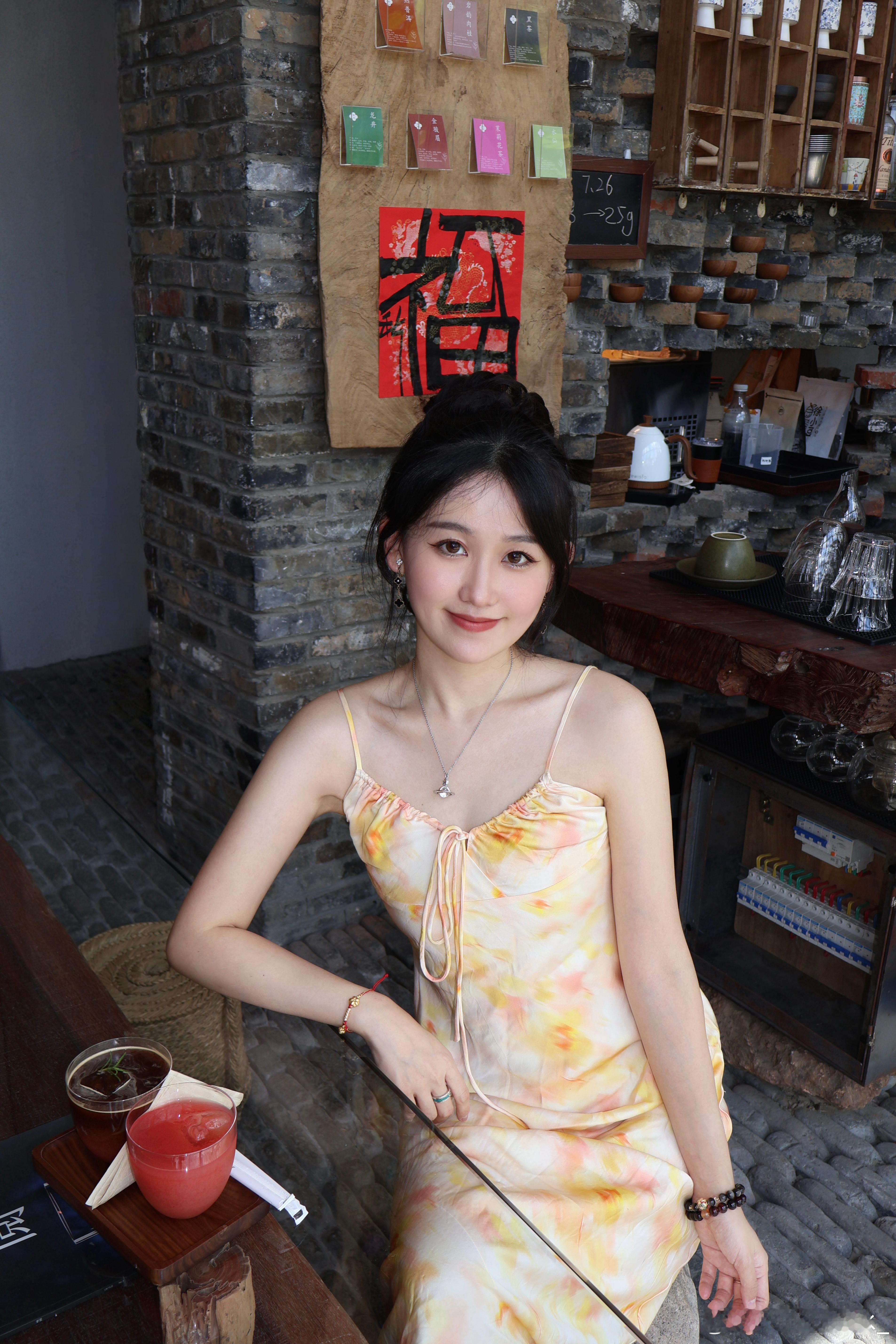 街角邂逅咖啡屋☕️  ​​​