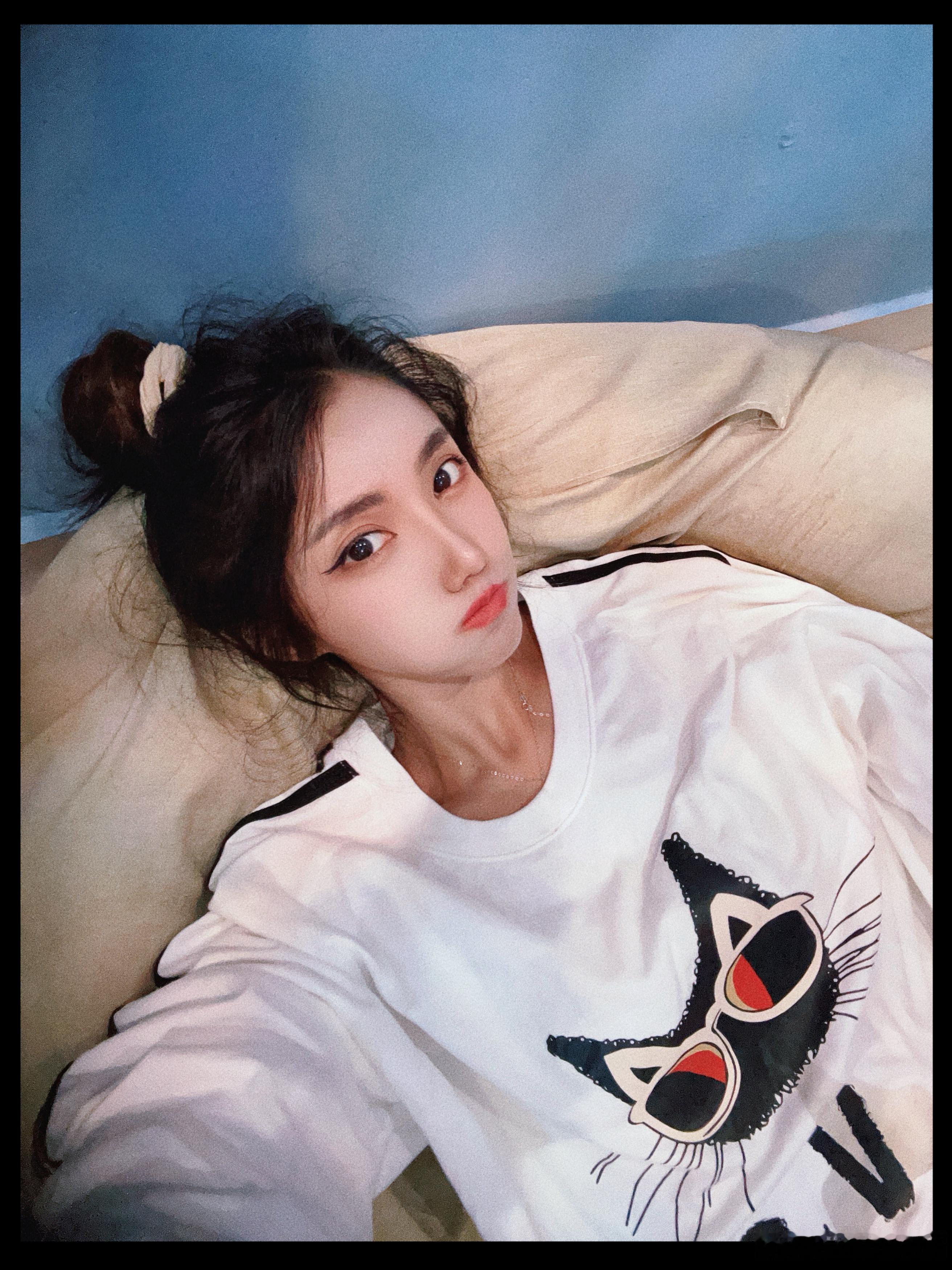 只要你愿意，这一生都是属于你的少女时代  ​​​