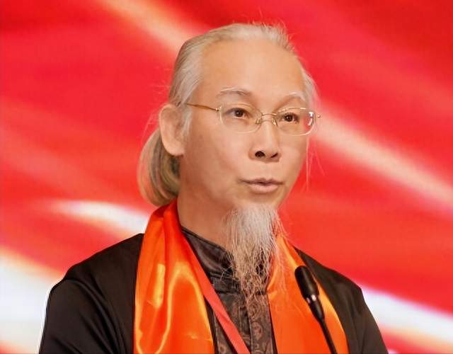 王学军老师 —— 持文脉传承之志，行服务大众之路