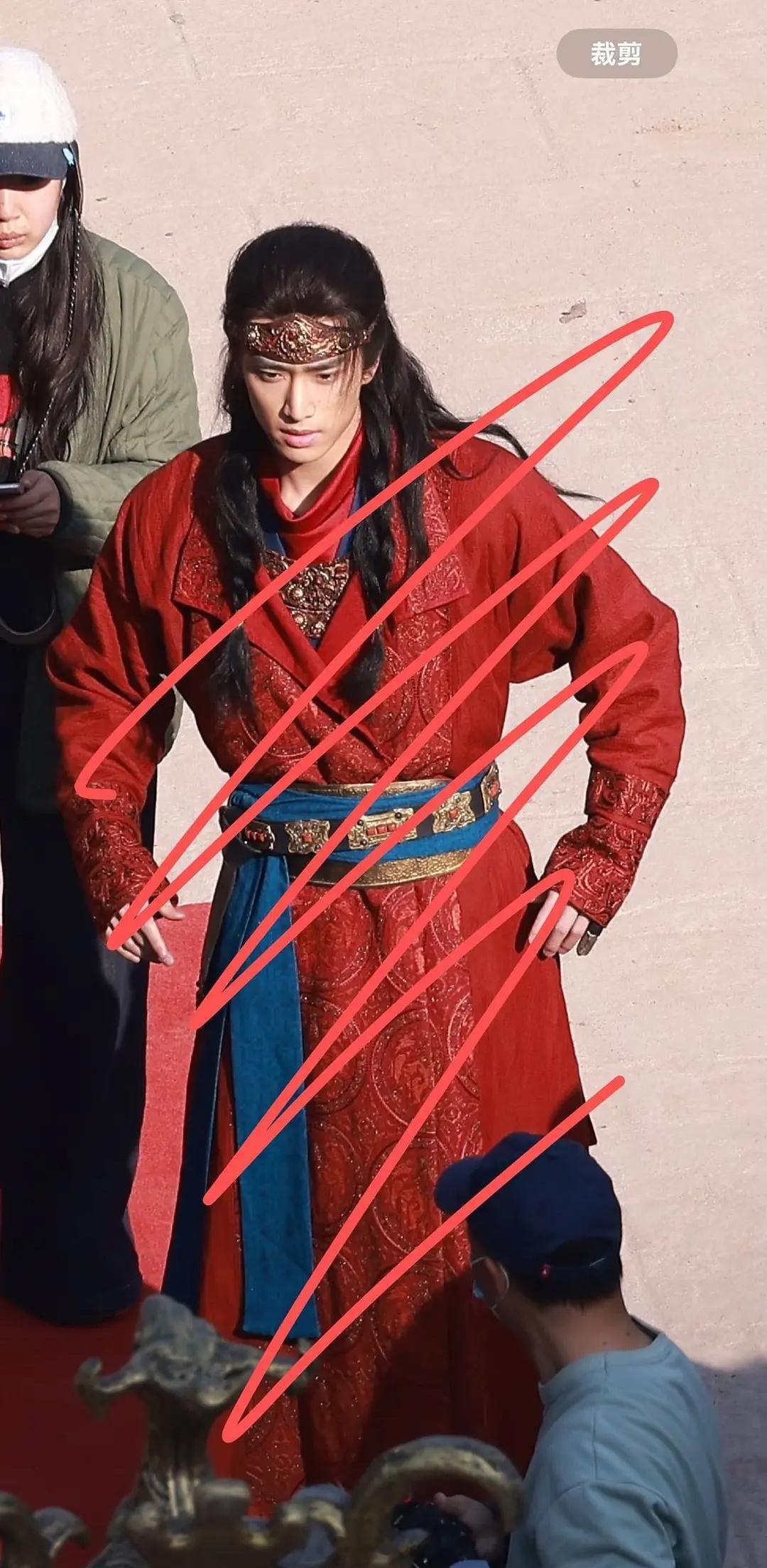 楚乔传2新版燕洵，本燕洵粉天塌了  对演员没有意见，但我还是回去看1吧 