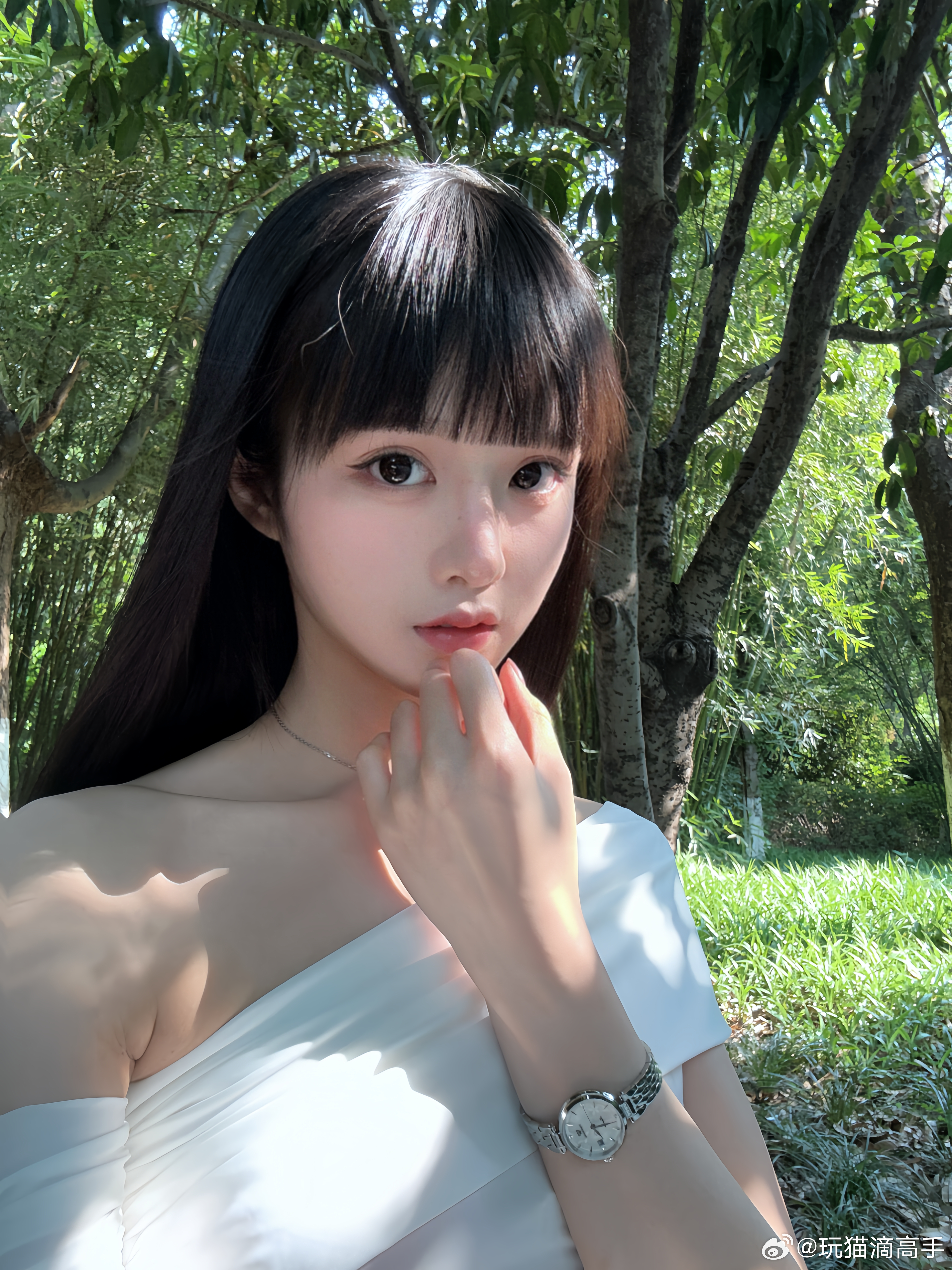 困鼠惹 ​​​