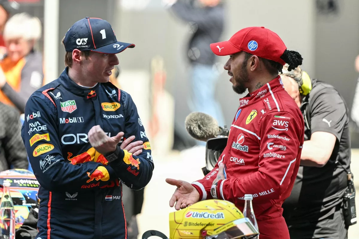Autosport：汉密尔顿和维斯塔潘当前均有意向收购一支MotoGP车队上周，
