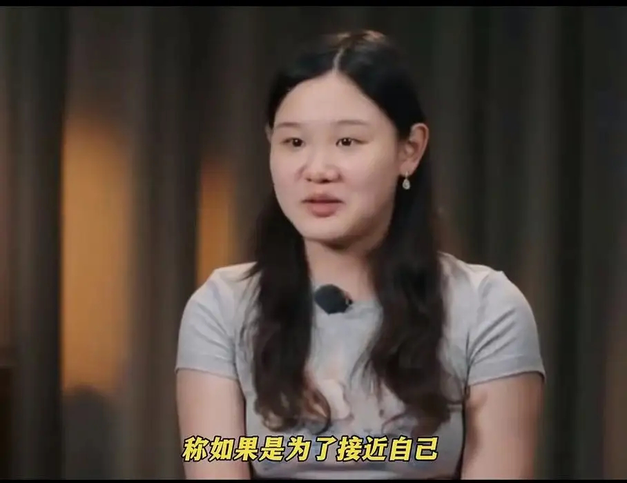 看完这段片段之后，我慢慢读懂了张家齐内心那份窒息感。那句我已经长大了，不需要她的