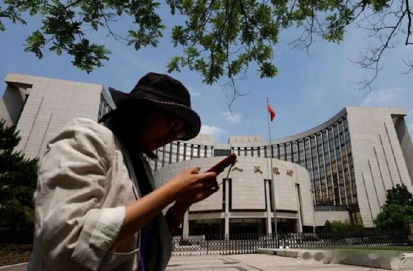 尽管经济放缓，中国将连续第七个月保持利率稳定。
路透上海12月19日电——路透调