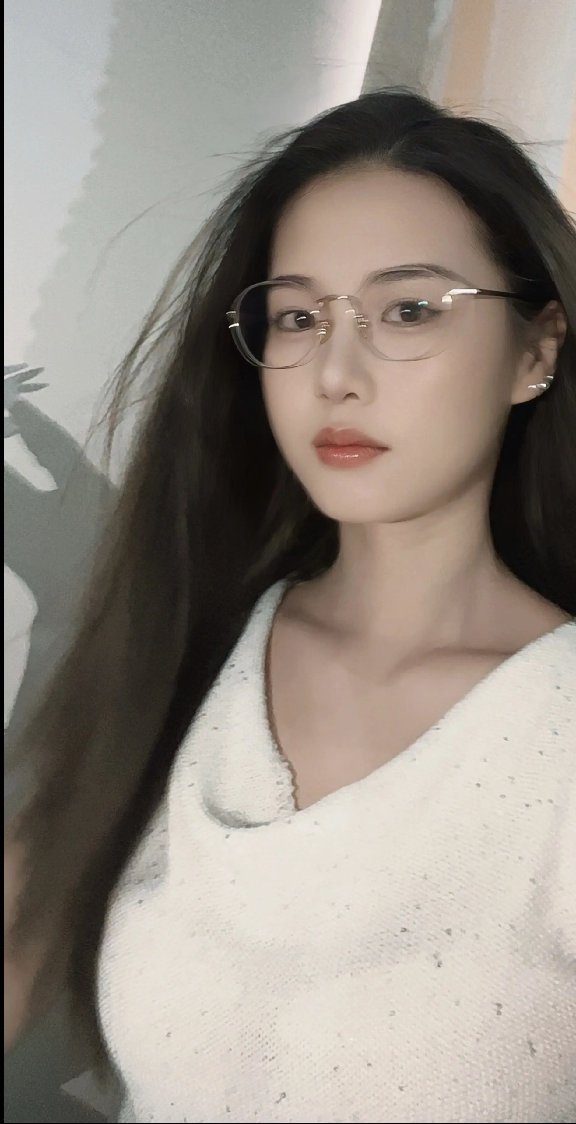 感受不到爱的时候 ，人无法撒娇的，甚至别说撒娇 连原本的温和，都会变成...
