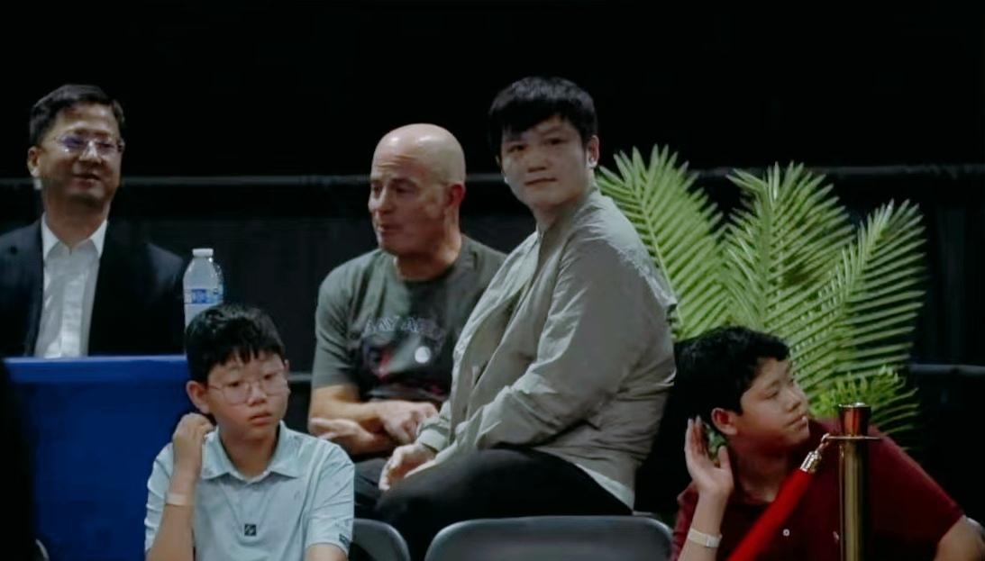 从运动员到投资人！樊振东现身美国，方博复出追梦，老将们的坚守

樊振东投资了，投