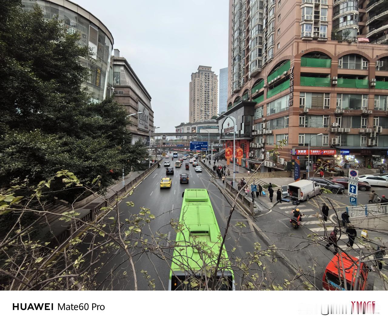 手机摄影技巧，“等待”，你用了吗？

图1和图4是等待之后的结果。

有的朋友说