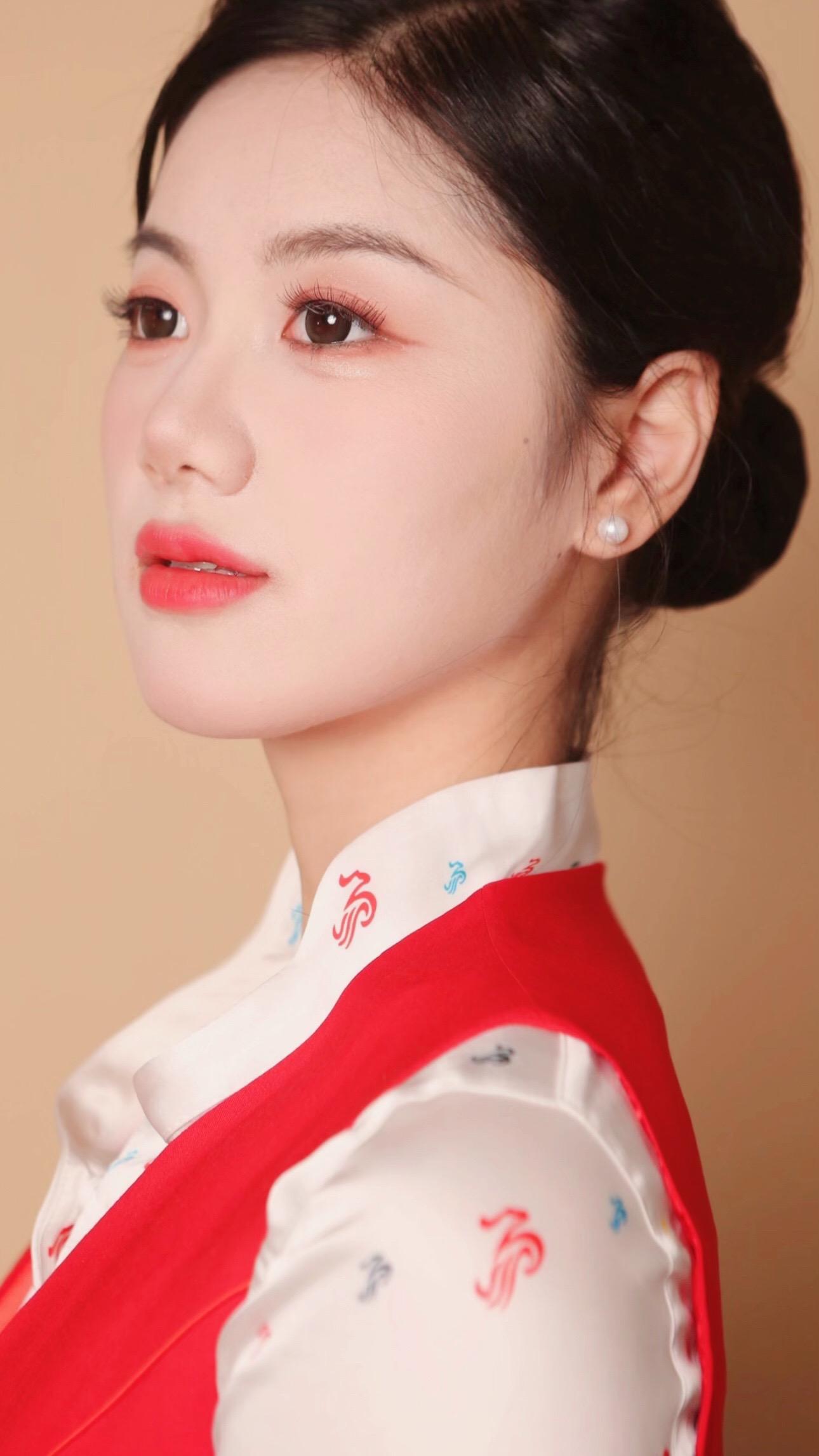 初见第一眼，满眼都是你