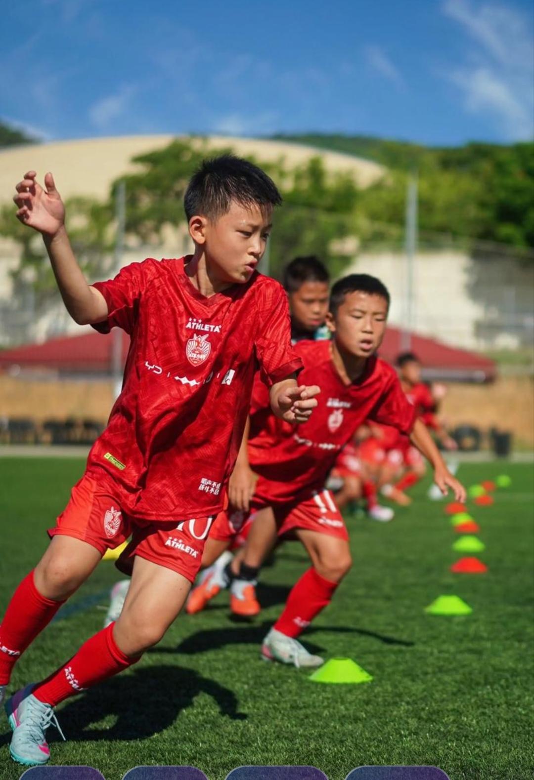 中国青少年足球对未来足球发展前景有何影响？
中国青少年足球对未来足球发展影响巨大
