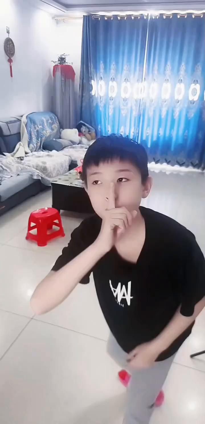 我炸你。