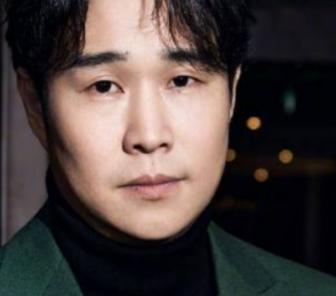 小沈阳每个月给他哥哥的卡里打5万，雷打不动。每个月5号，固定5万块整笔到账，备注