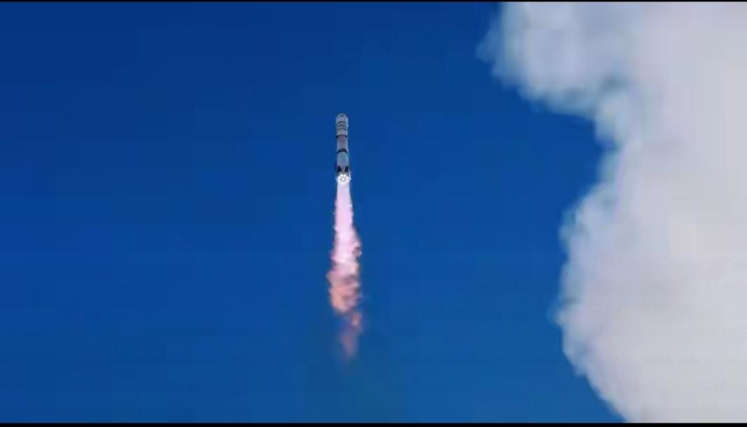 12月3日，蓝箭航天的朱雀三号遥一运载火箭发射，二级精准入轨完成核心任务，但一级